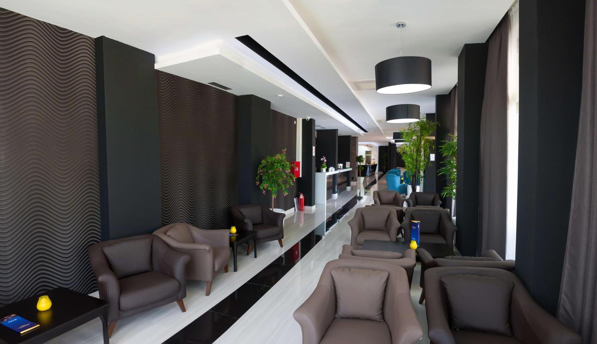 Bosphorus hotel Aleksinac Exteriér fotografie