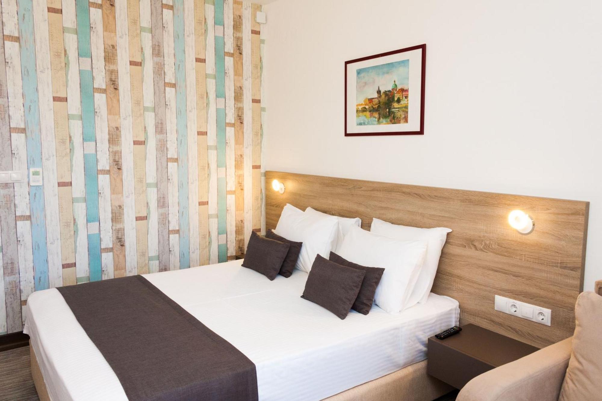 Bosphorus hotel Aleksinac Exteriér fotografie